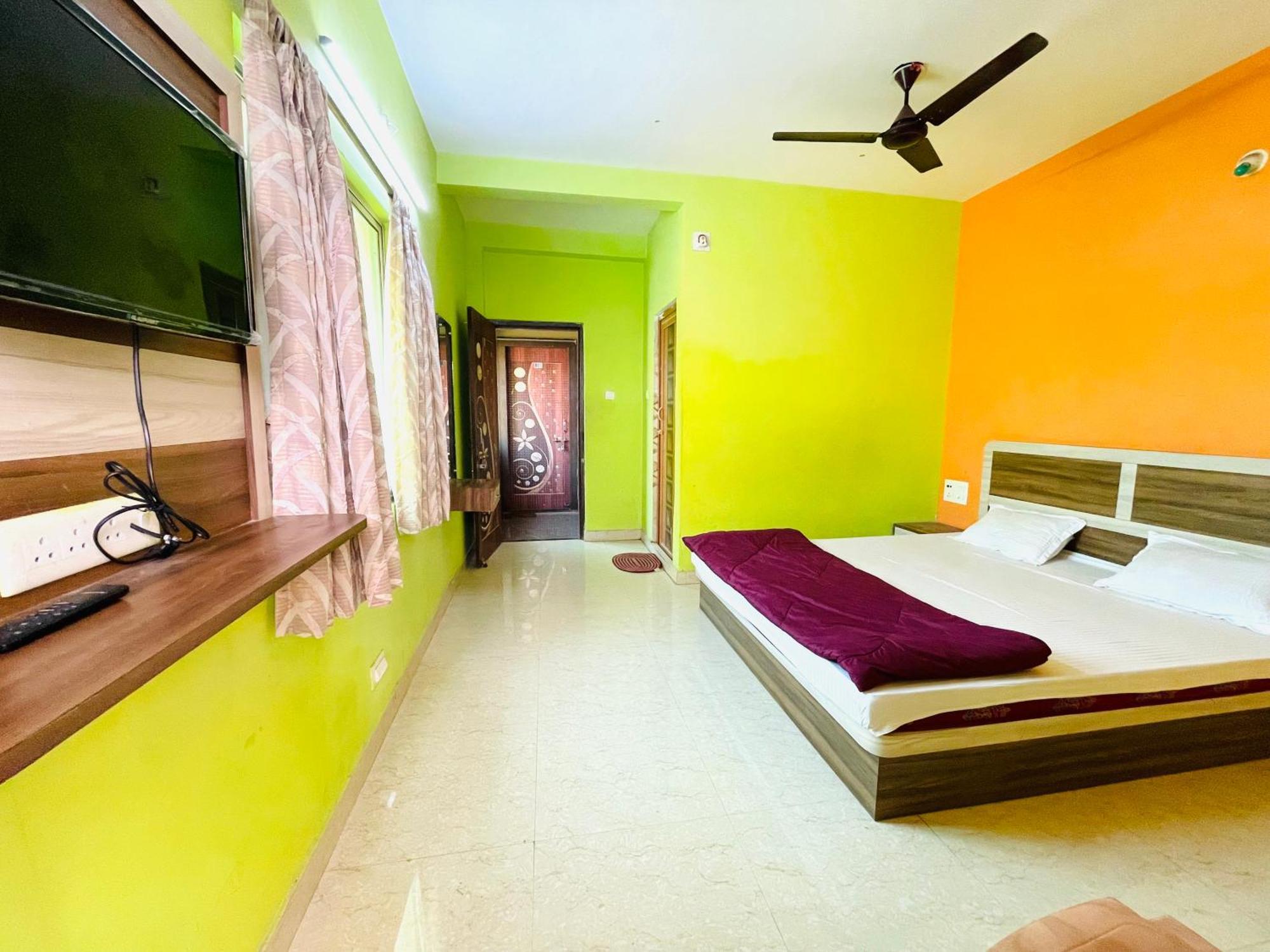 Hotel Falcon House ! Puri - Shriyash Group Εξωτερικό φωτογραφία