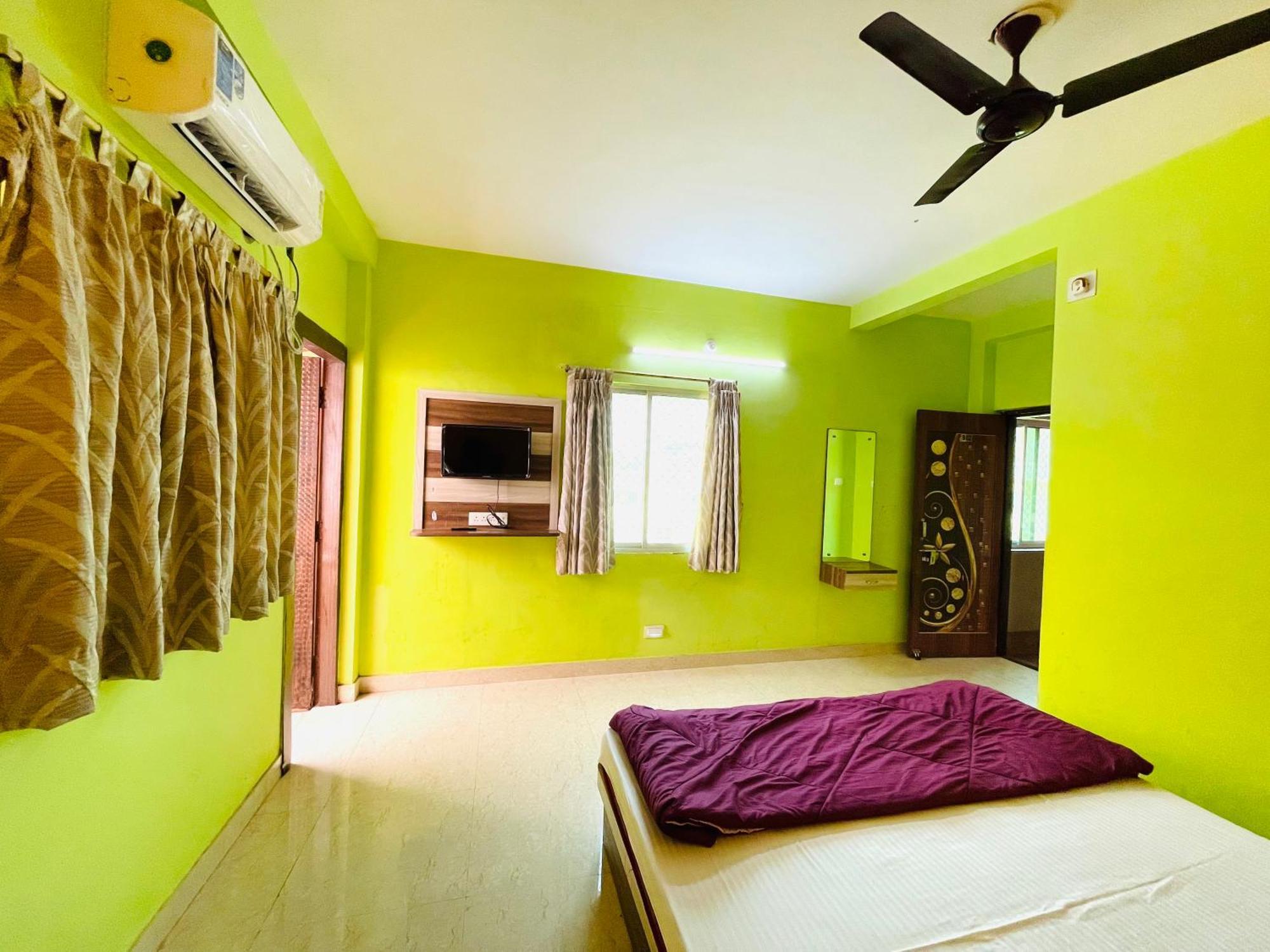 Hotel Falcon House ! Puri - Shriyash Group Εξωτερικό φωτογραφία