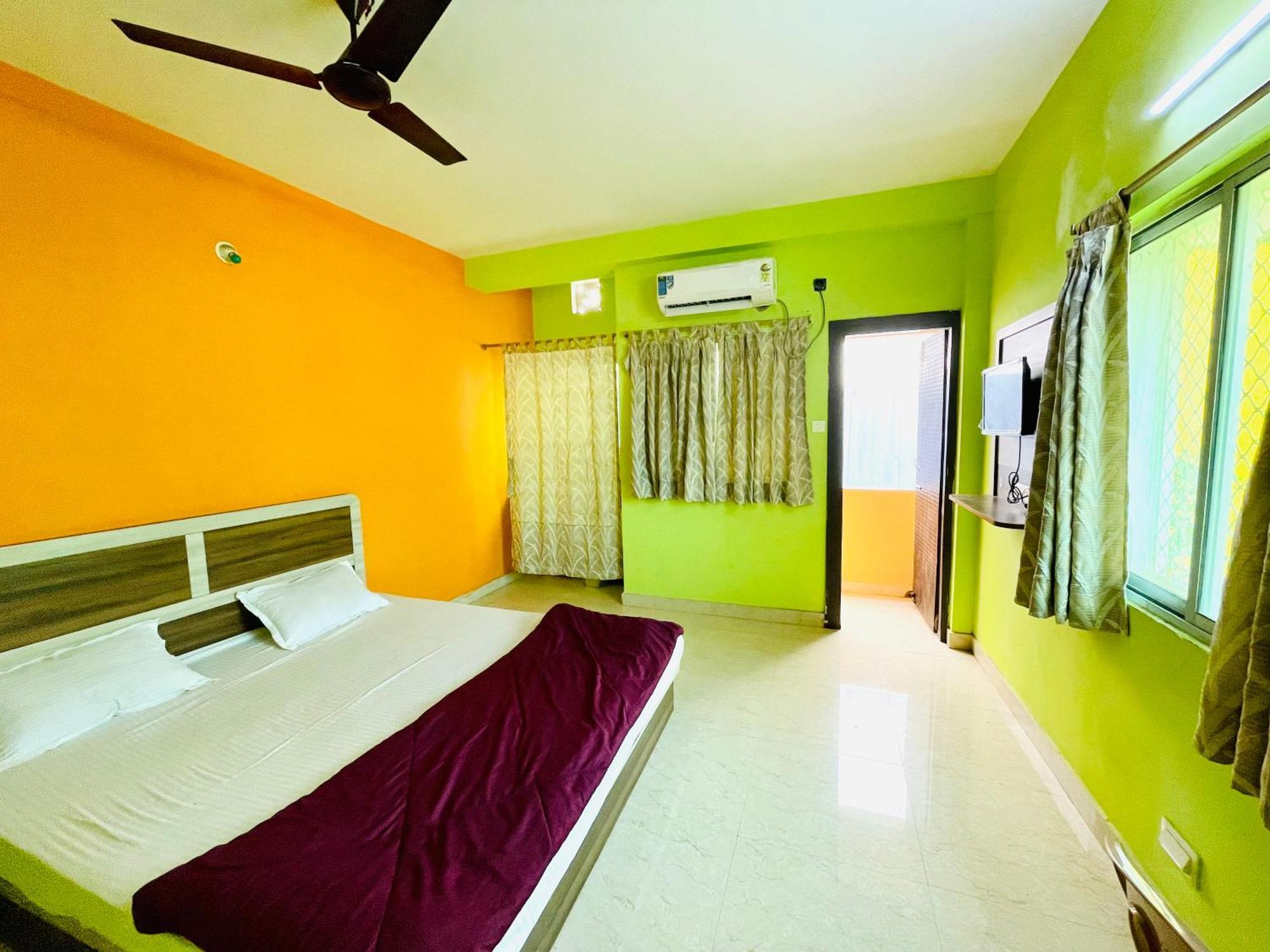 Hotel Falcon House ! Puri - Shriyash Group Εξωτερικό φωτογραφία
